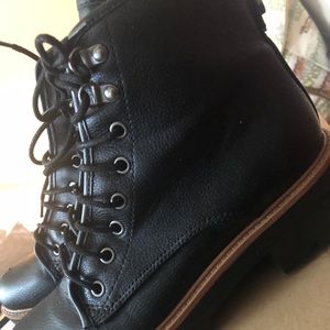 Indigo Rd. Boots